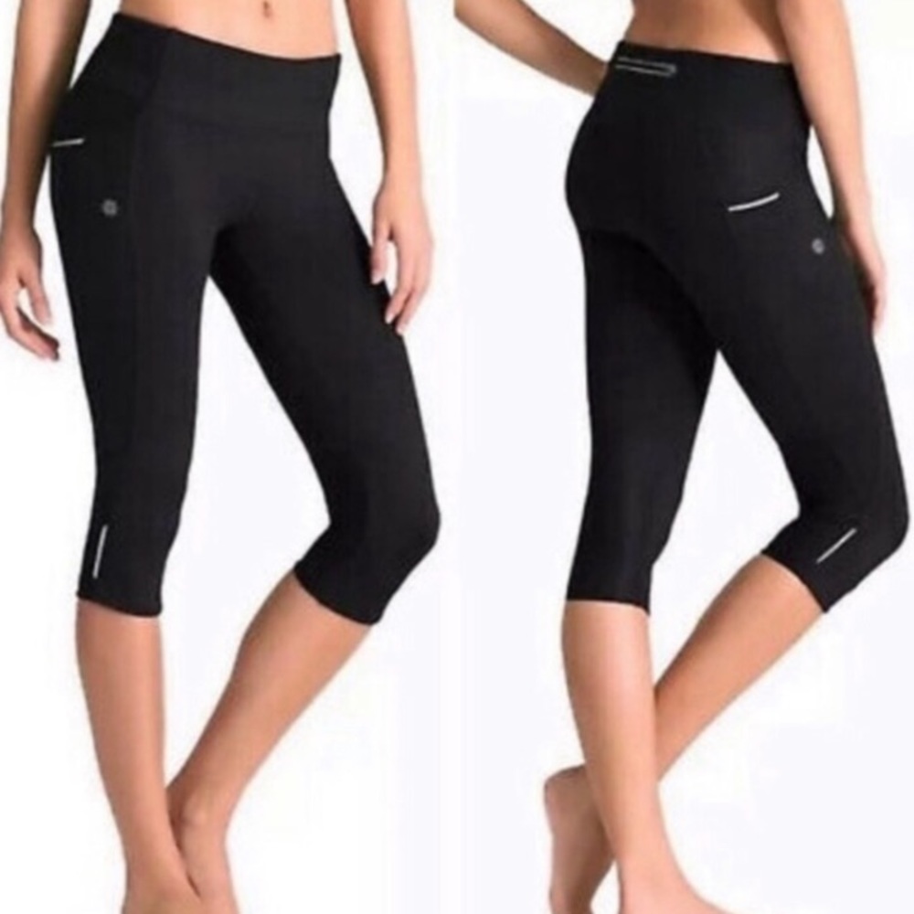 Athleta Dobby Be Free Capri Leggings M